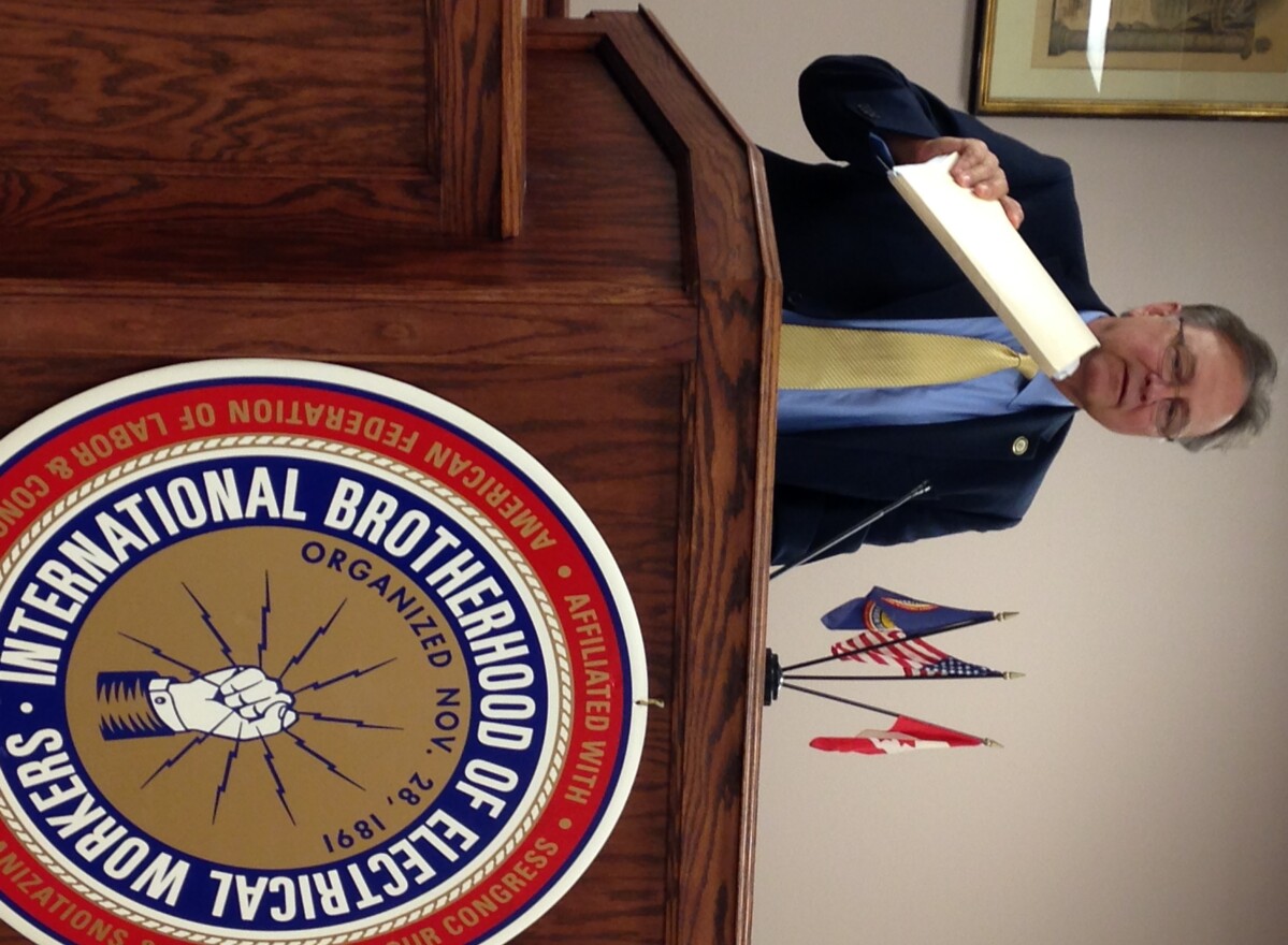 State Rep. Gene Reynolds spoke Tuesday to union members in Shreveport about the open burn proposal for Camp Minden.